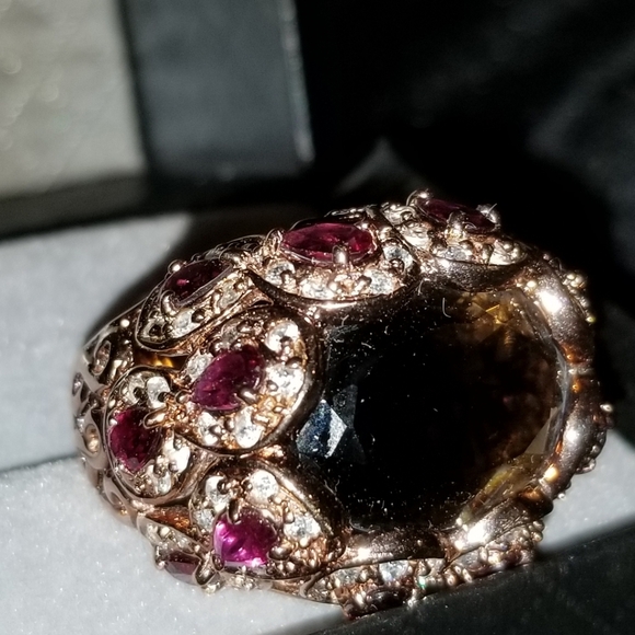 Jewelry - Exquisite Sterling Silver Genuine Diamond  Sz. 7